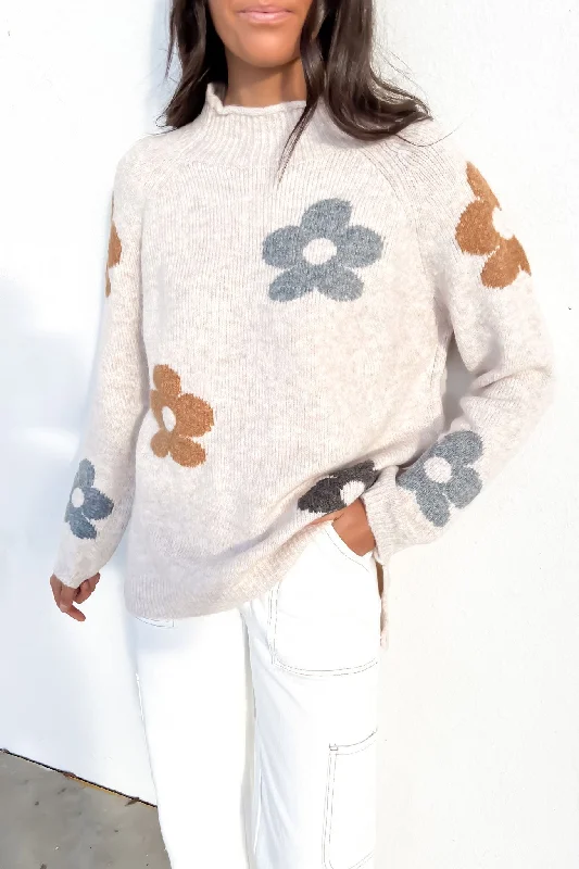 Daisy Knit Jumper Latte