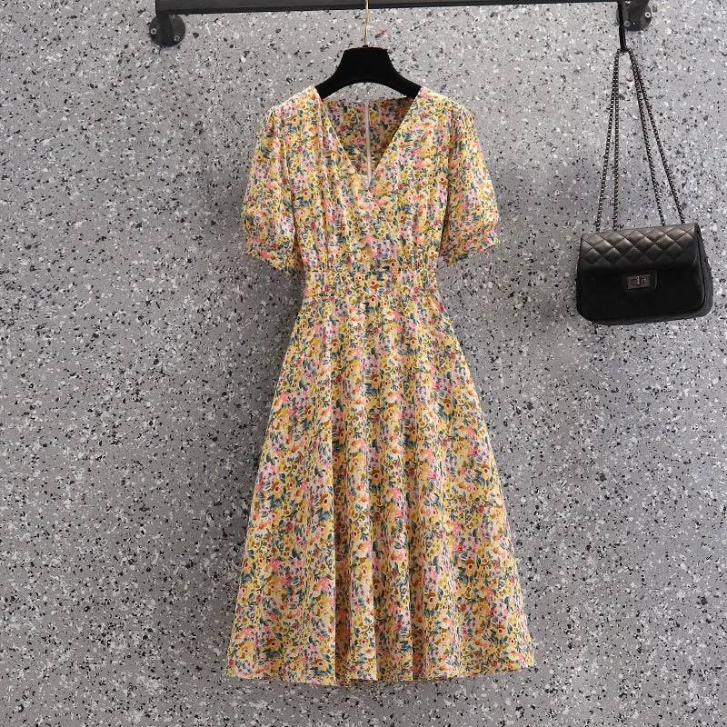 Plus Size Ditsy Floral Wrap V Neck Dress