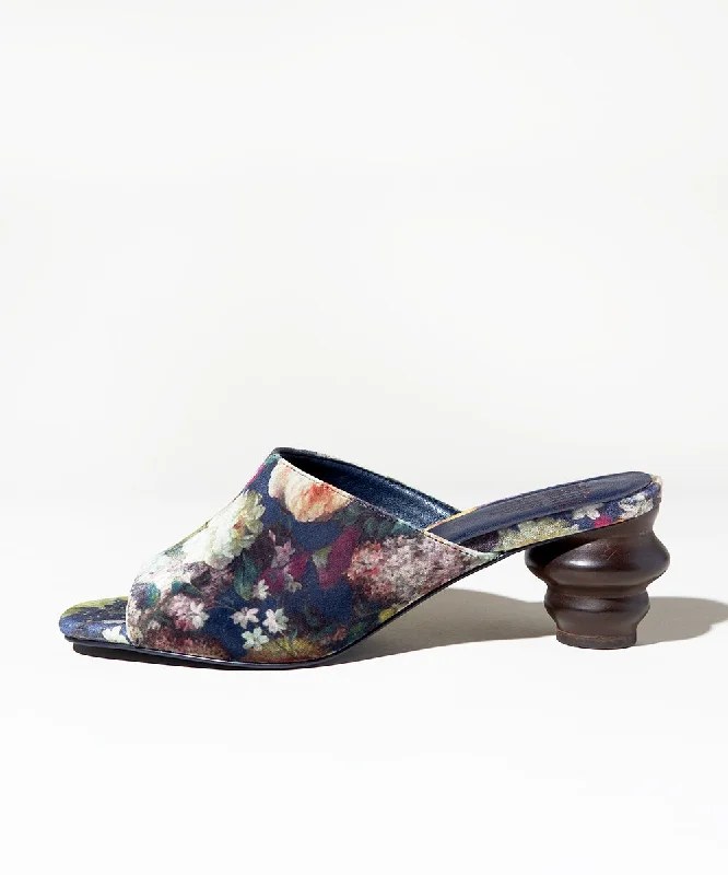 Durham Furniture Heel Low Sandal | Floral