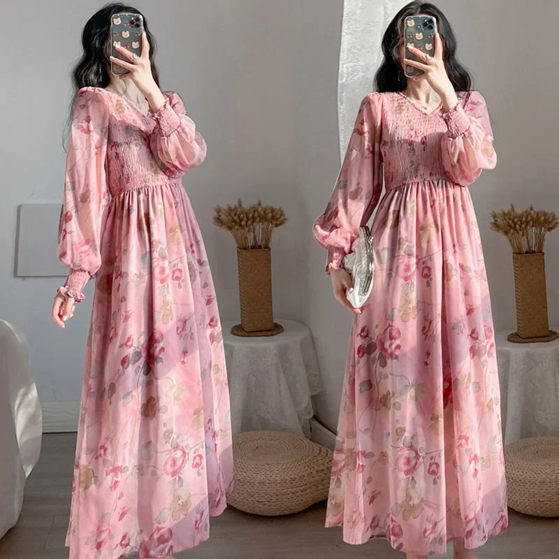 Plus Size Pink Floral Scrunch Long Sleeve Midi Dress