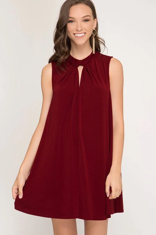 Neck Band Swing Dress (Wine)