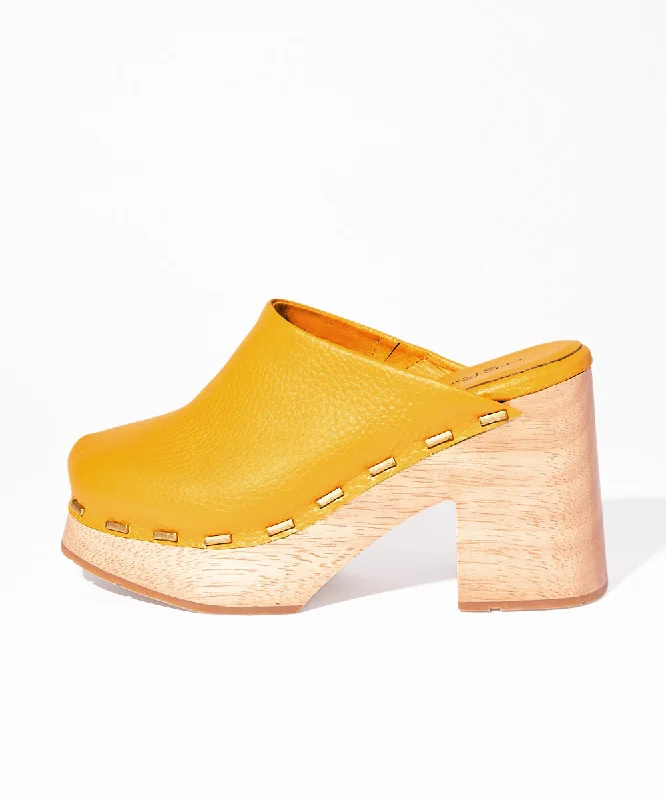 Beau 70s Chunky Clog | Ochre