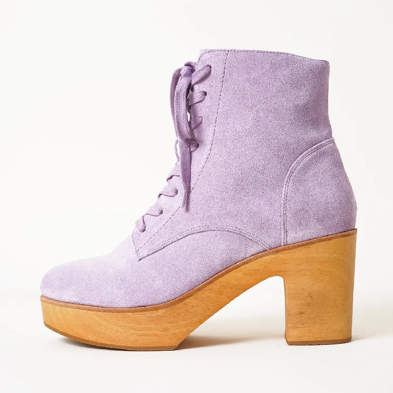 Lindy Clog Boot | Lilac